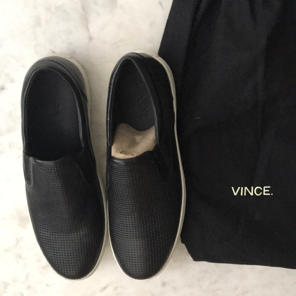 vince ace slip on
